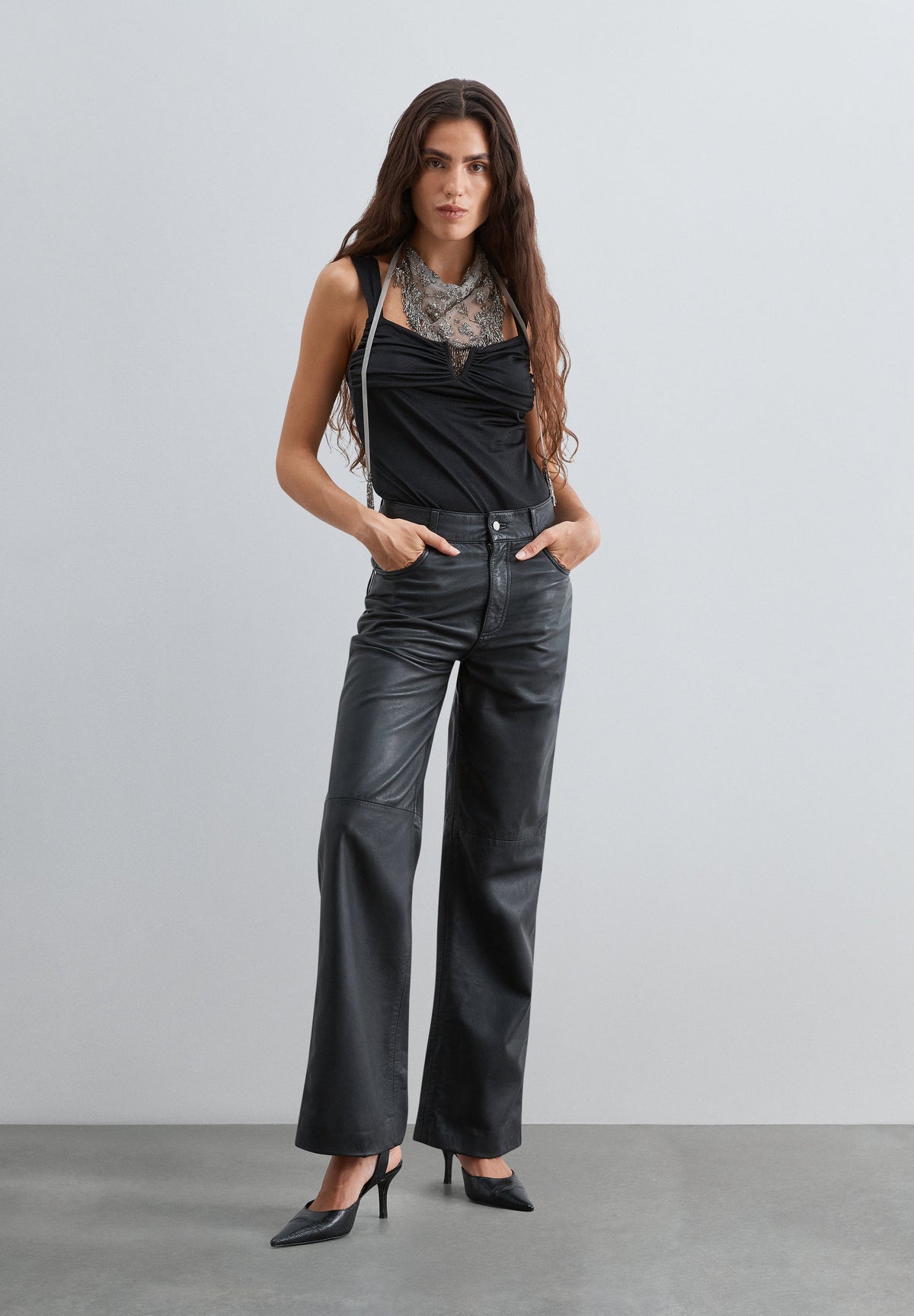STRAPLESS BODYSUIT