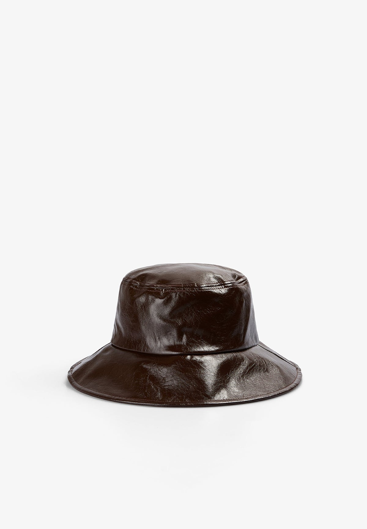 PATENT LEATHER BUCKET HAT