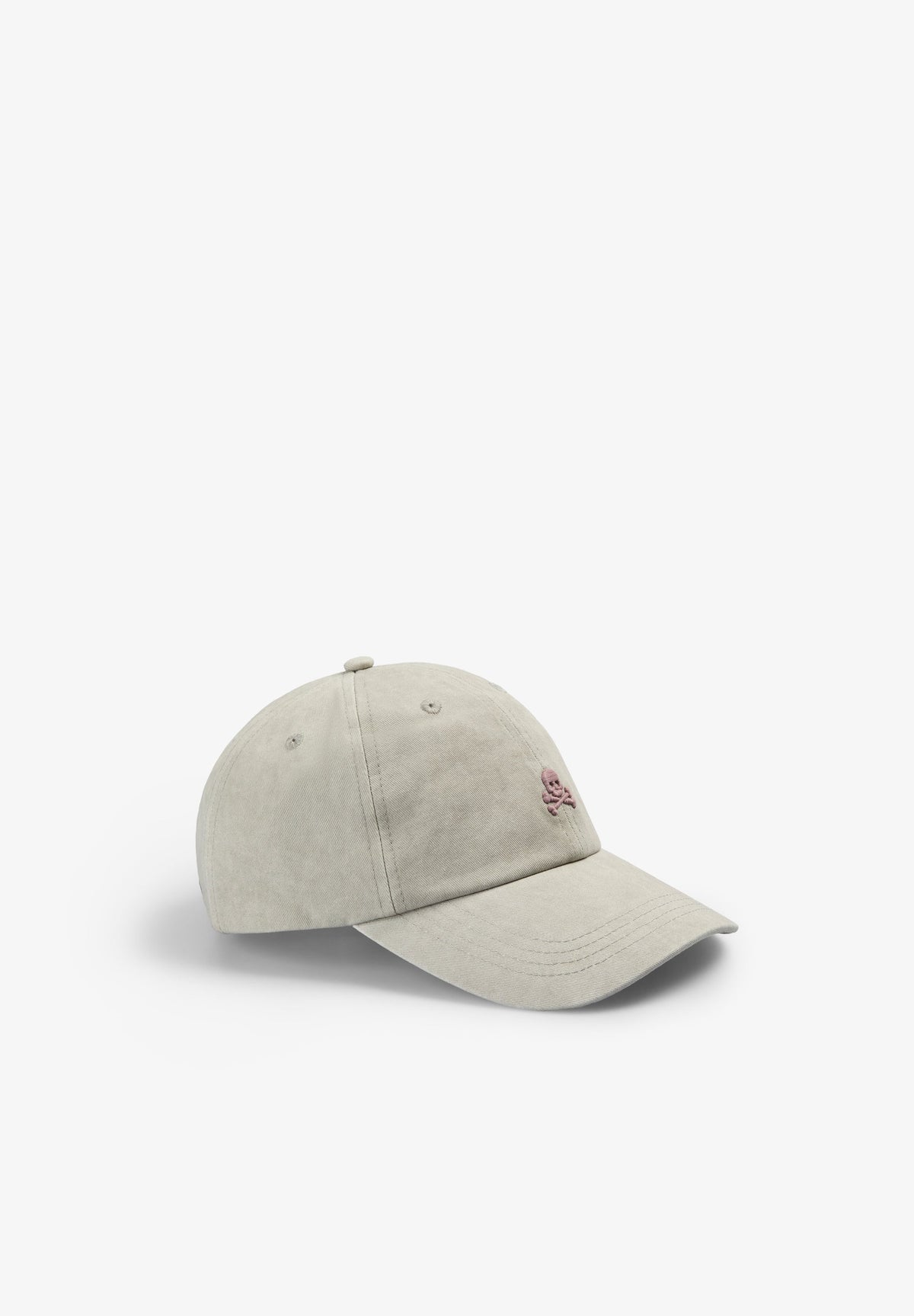 EMBROIDERED SKULL CAP
