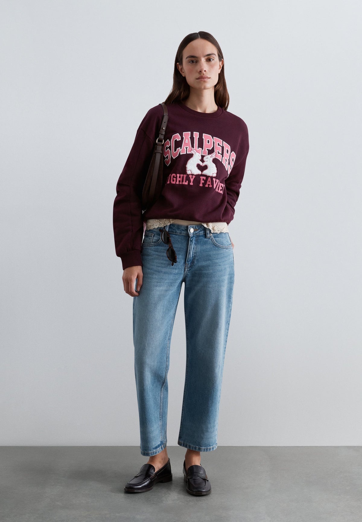 SWEATSHIRT WITH FRONT EMBROIDERY