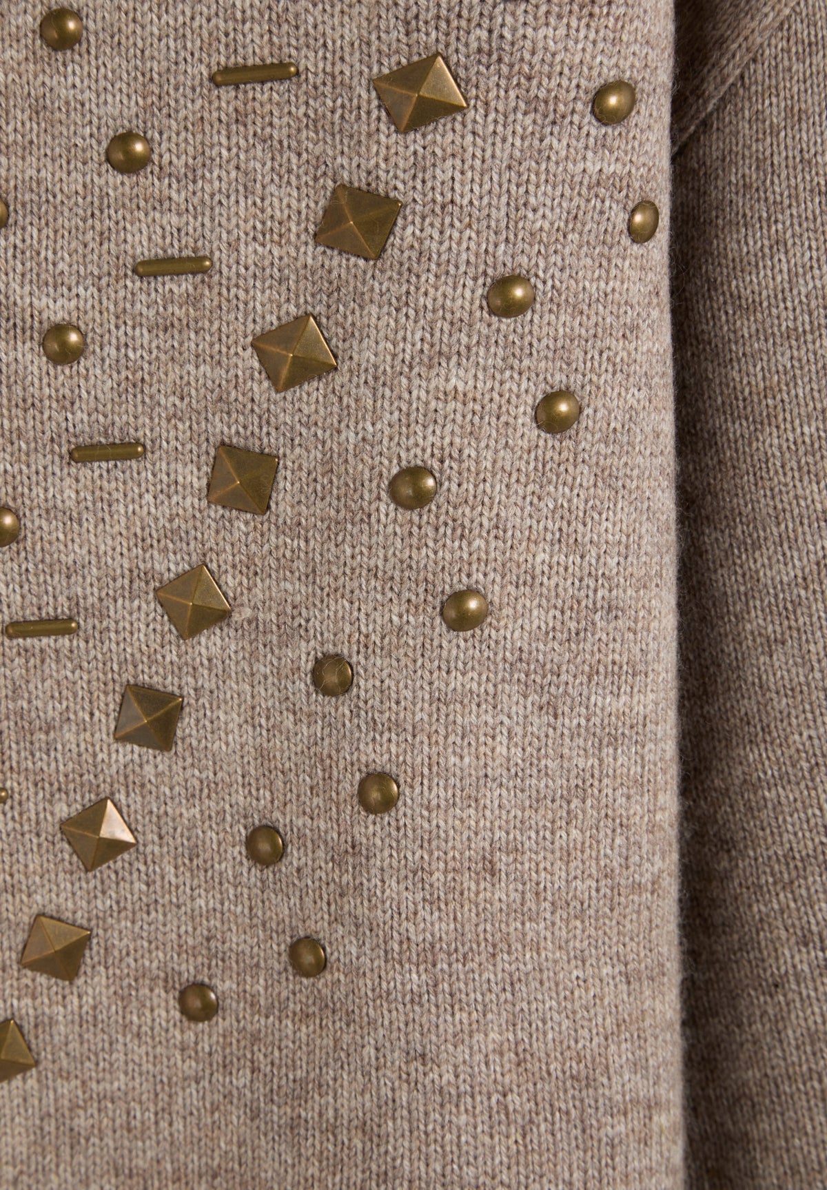 SCNEW STUDS JUMPER
