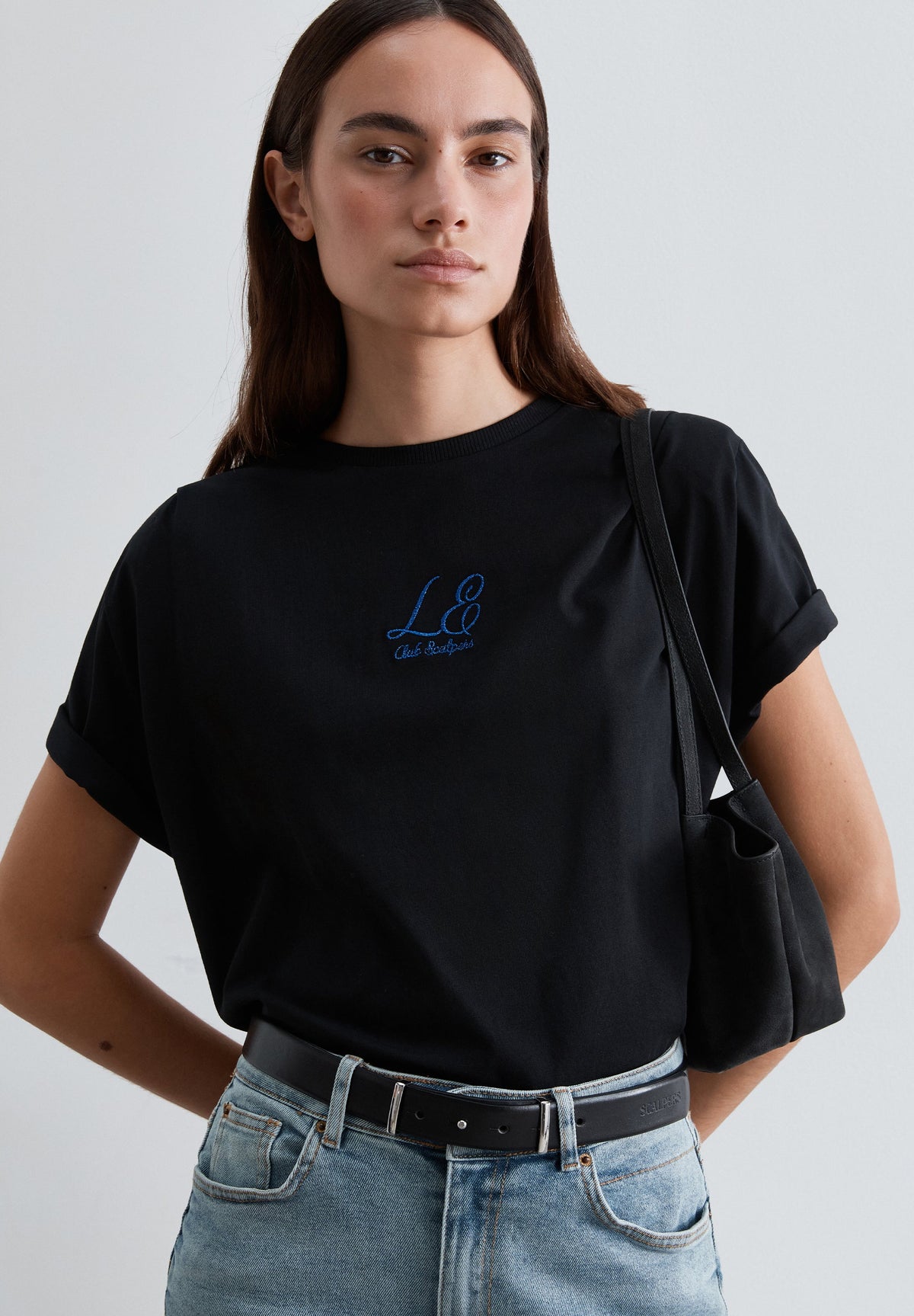 T-SHIRT WITH SHOULDER PADS AND EMBROIDERED DETAIL