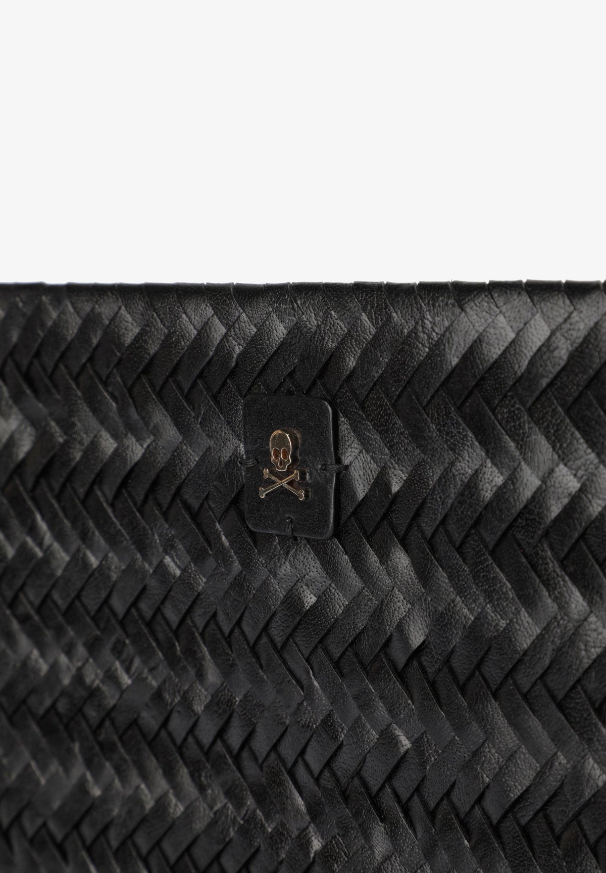 BRAIDED HANDBAG