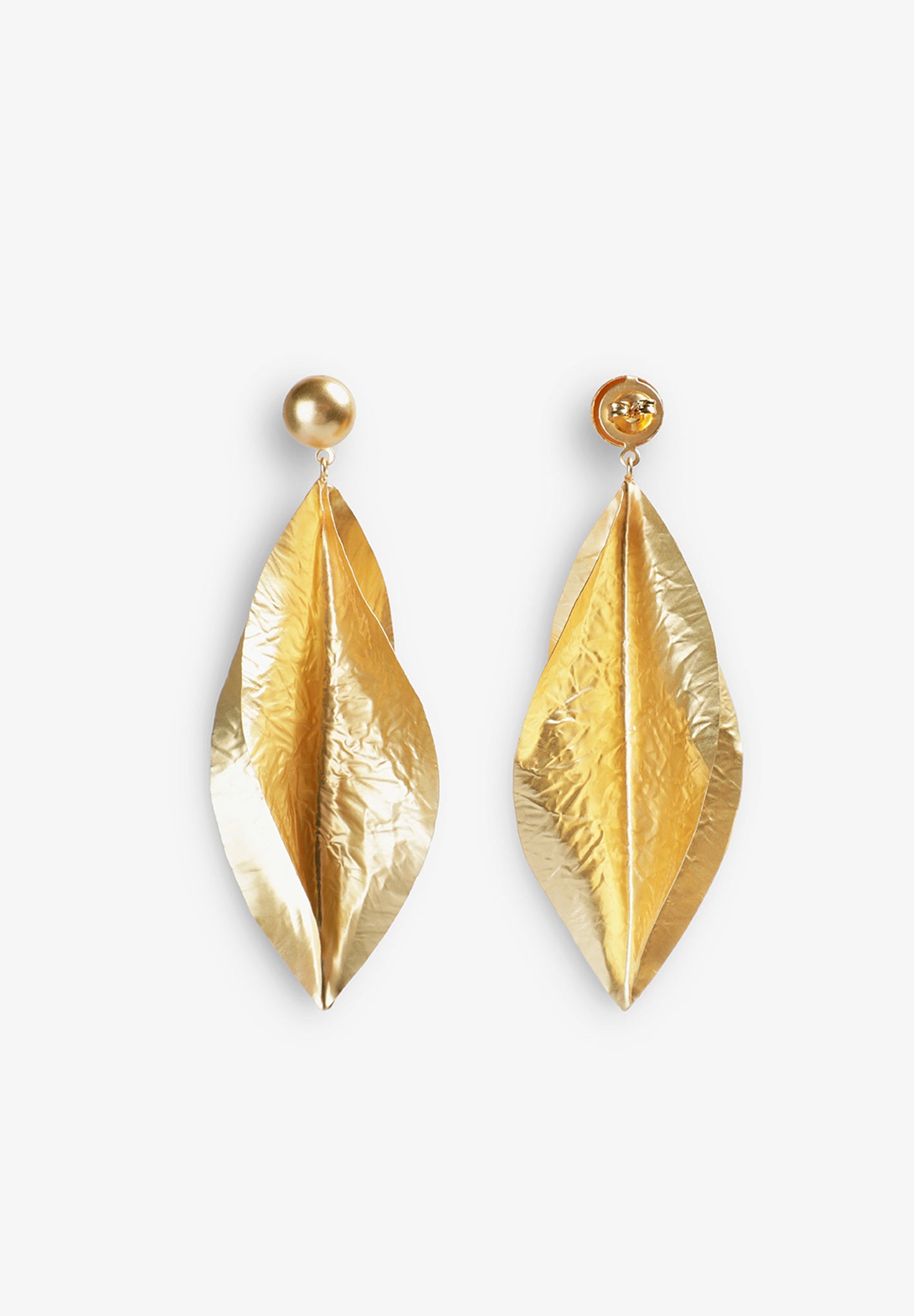 SCBIGPETALGOLD EARRINGS