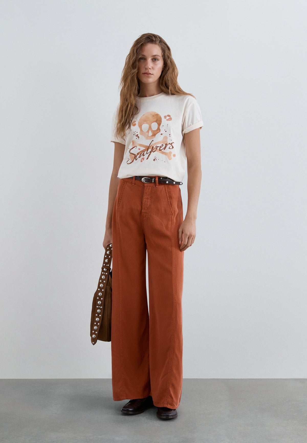 T-SHIRT WITH FRONT PRINT