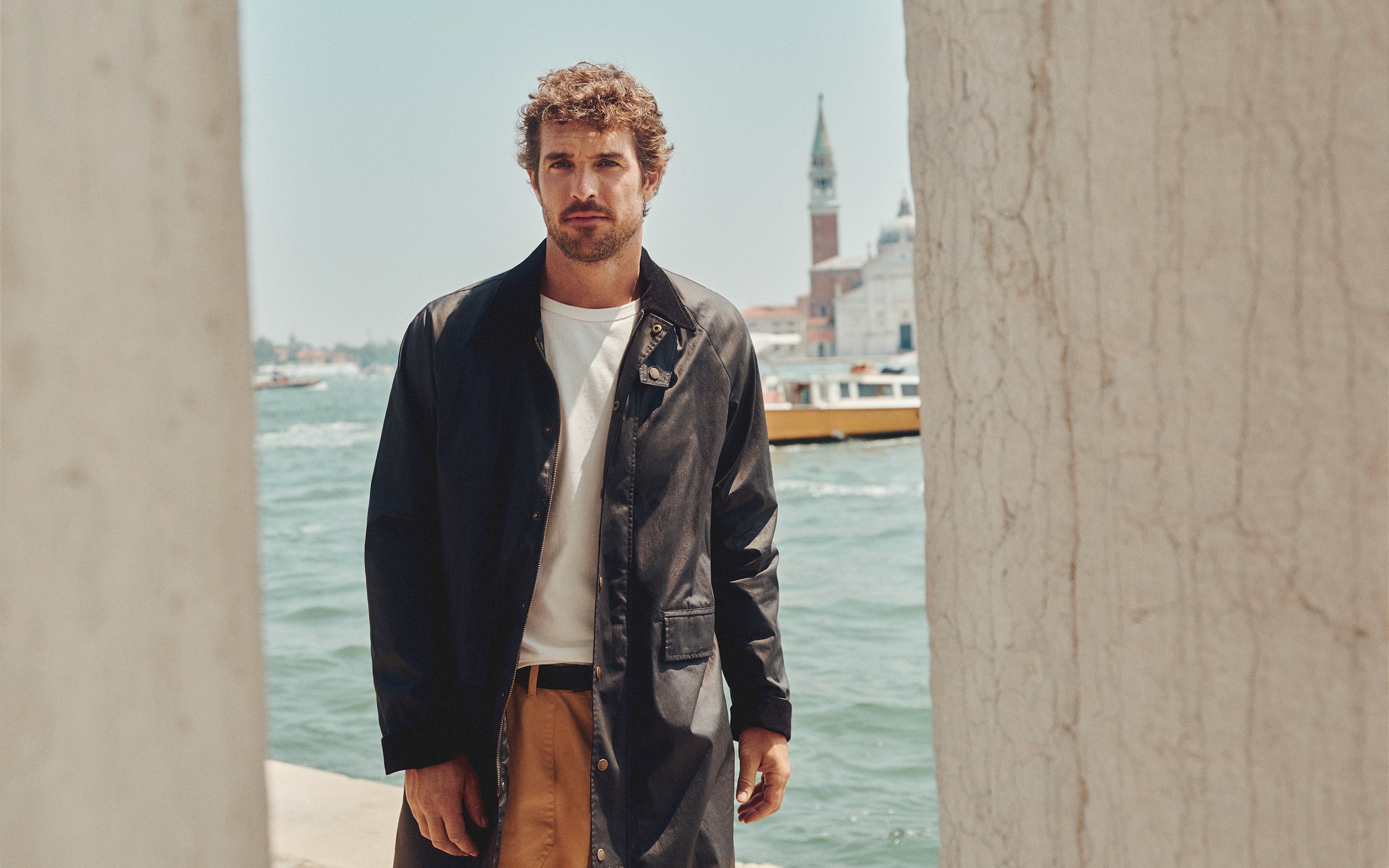 AW2425_VENECIA_MAN_25