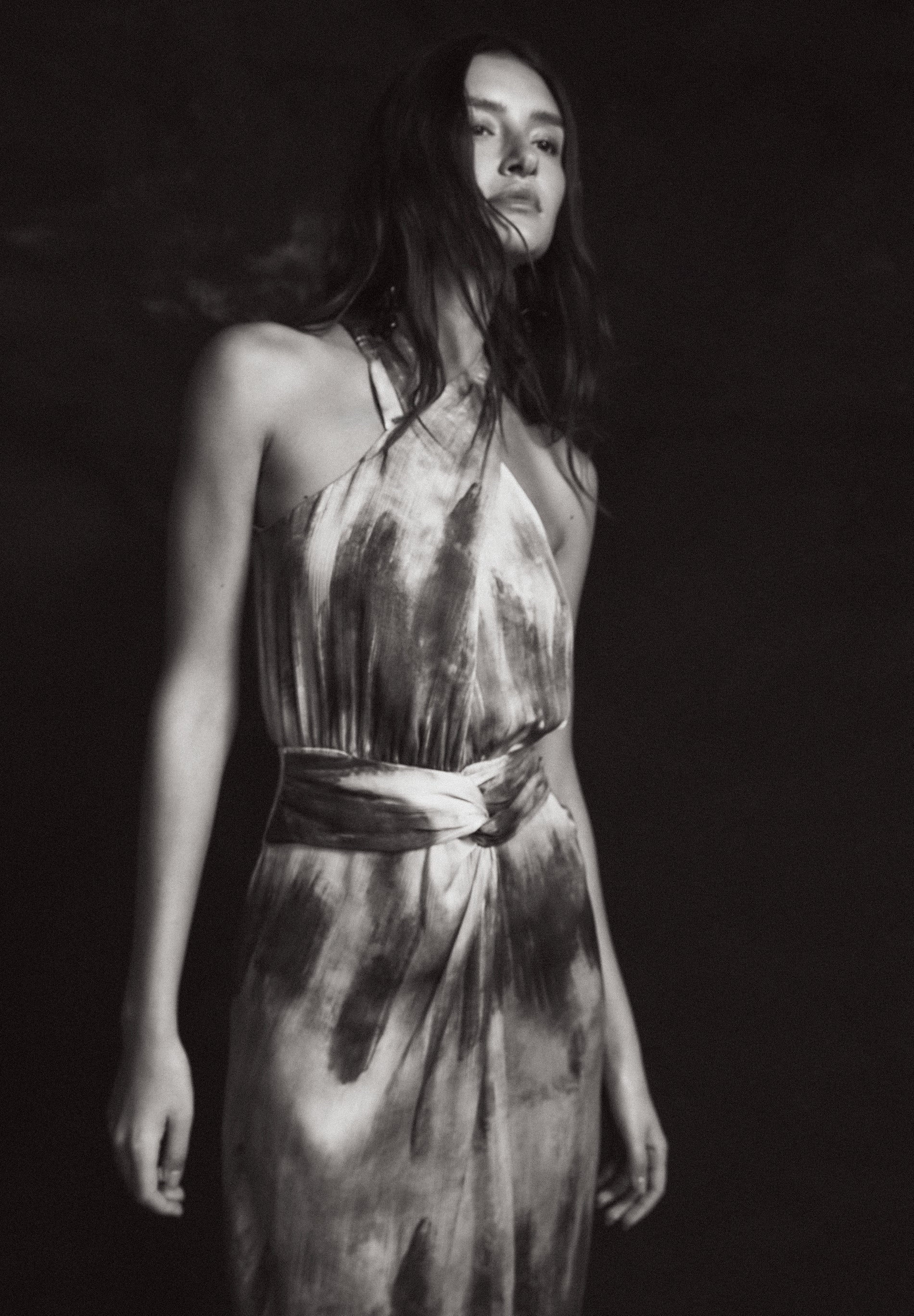 TIE DYE MIDI DRESS WITH KNOT