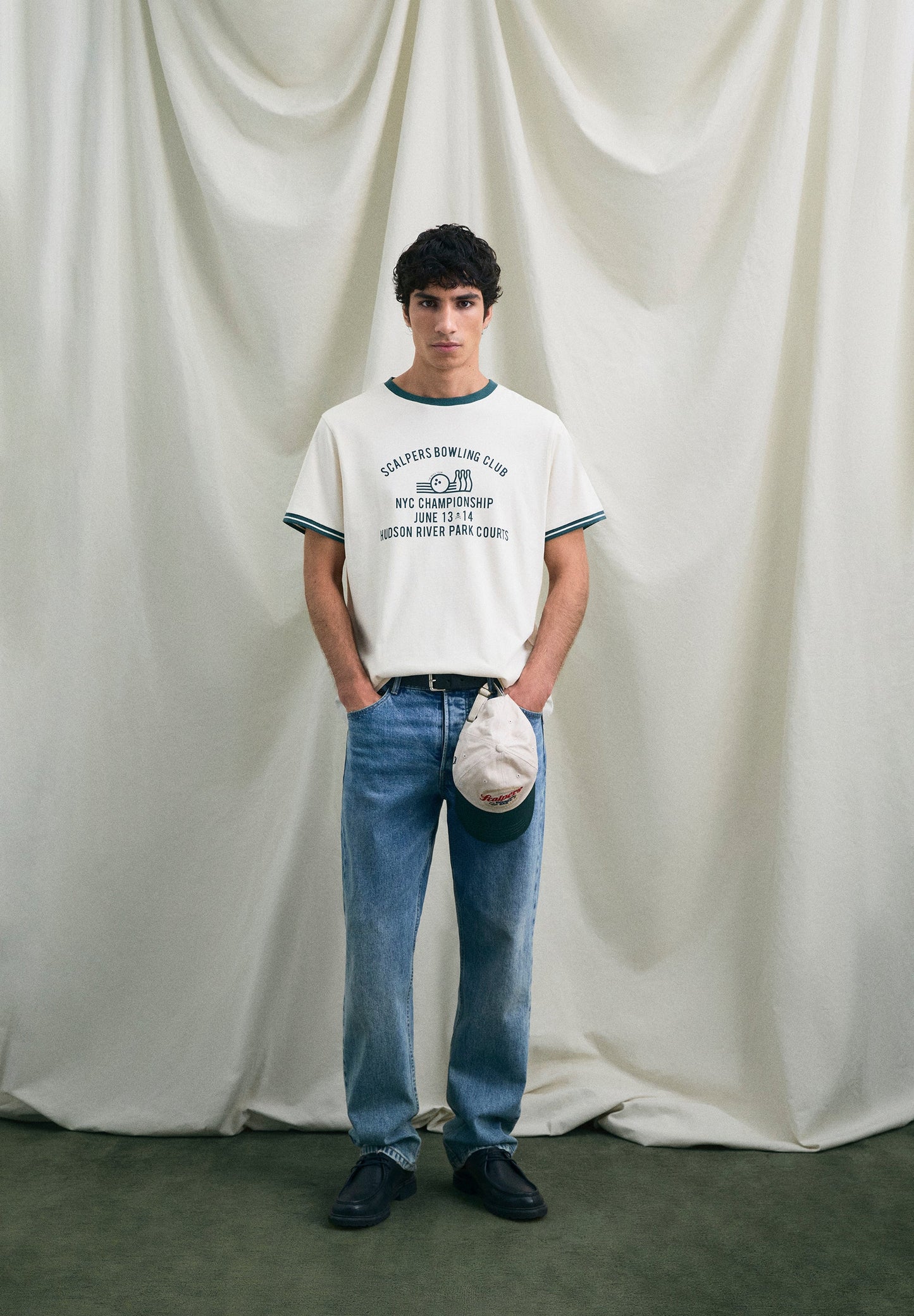 CONTRAST PRINT T-SHIRT