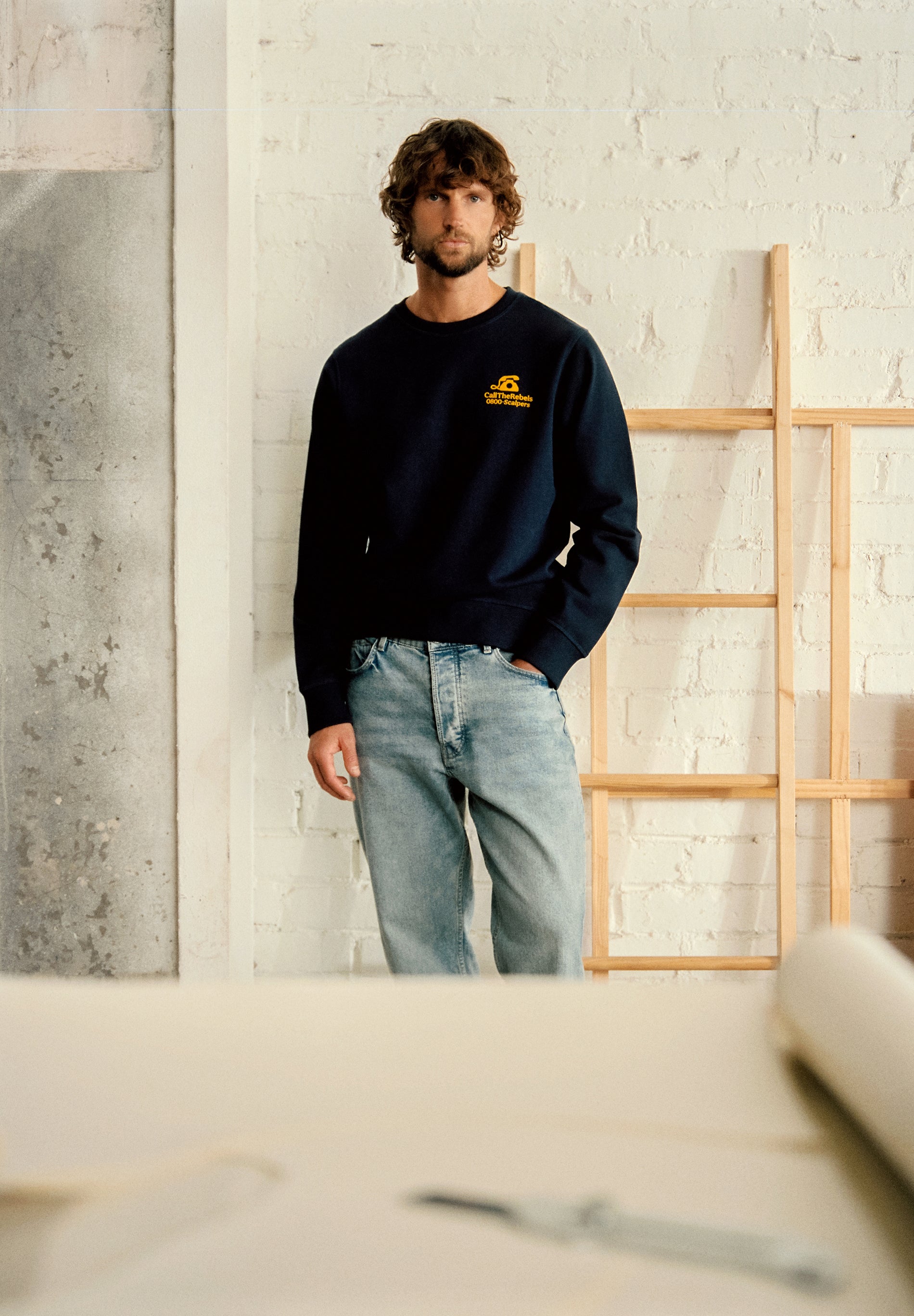 SWEATSHIRT WITH RAISED LOGO