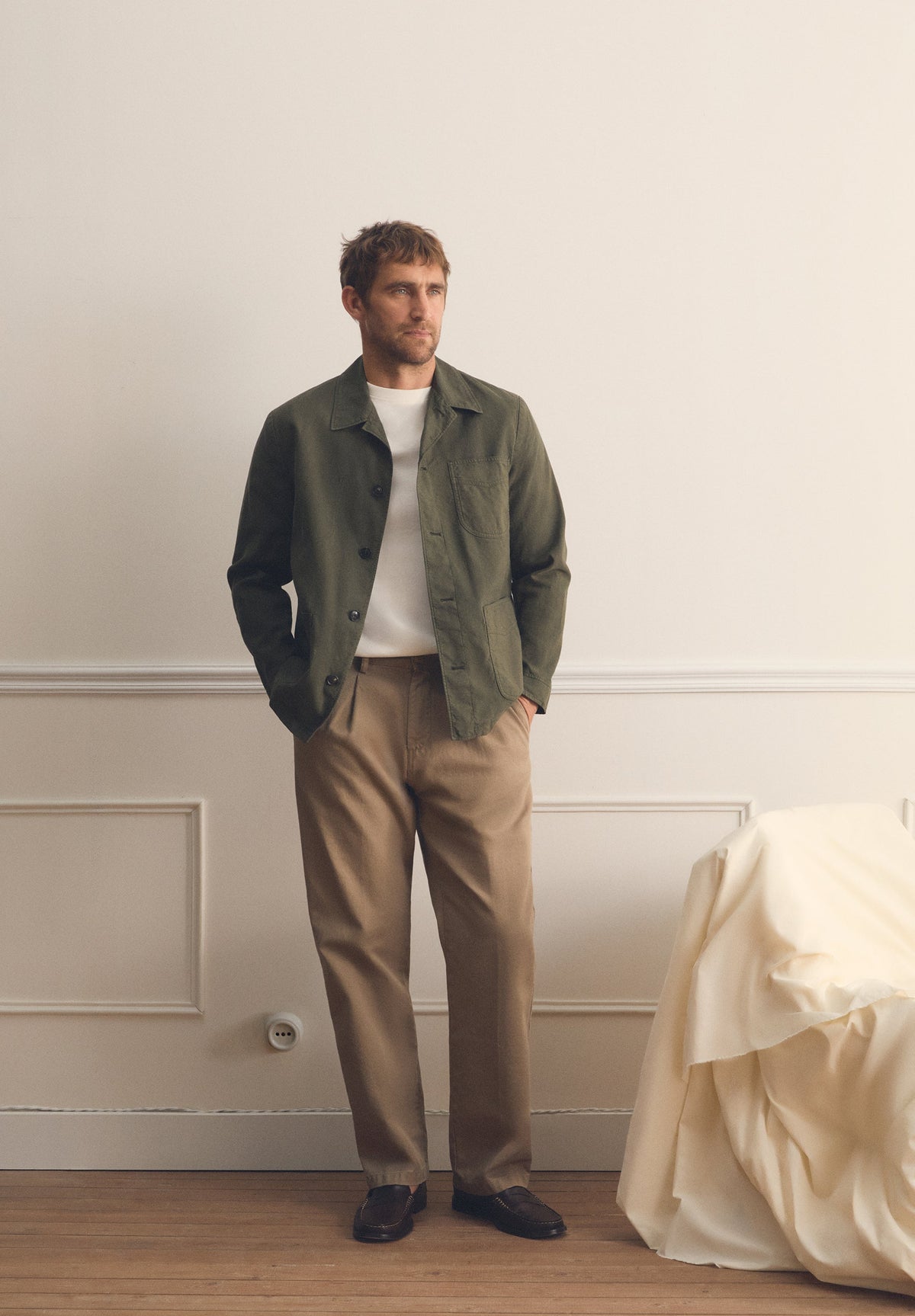 LOOSE FIT CHINO TROUSERS