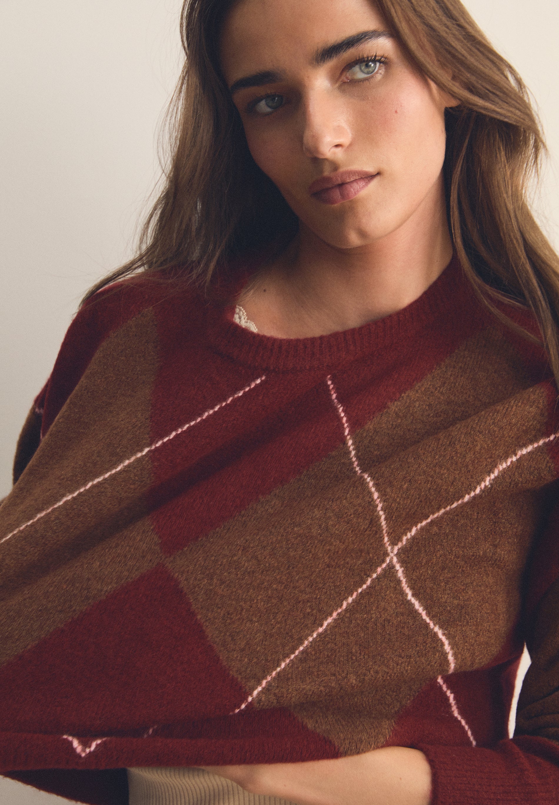 WOOL DIAMOND PATTERN SWEATER