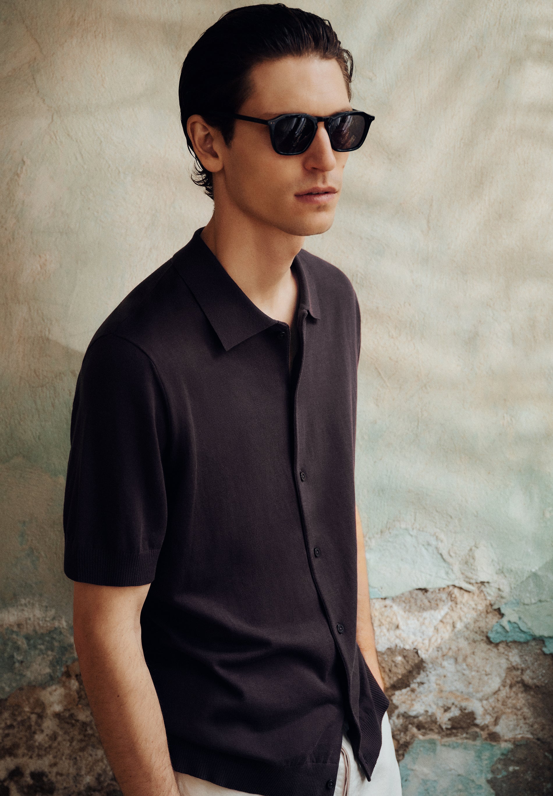 FINE KNIT POLO SHIRT WITH BUTTONS