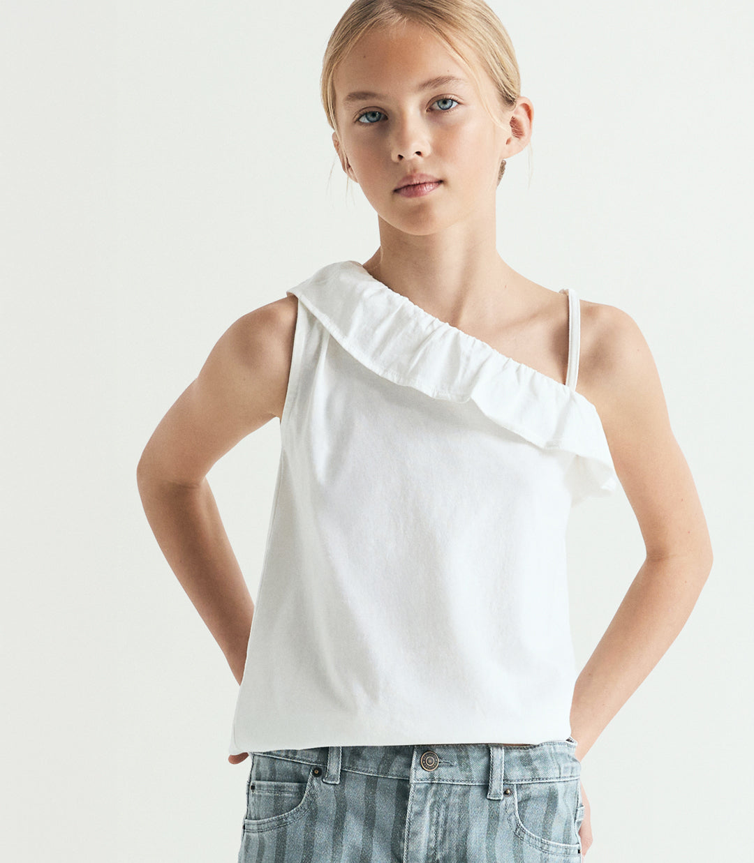 Girls' clothing up to -70%