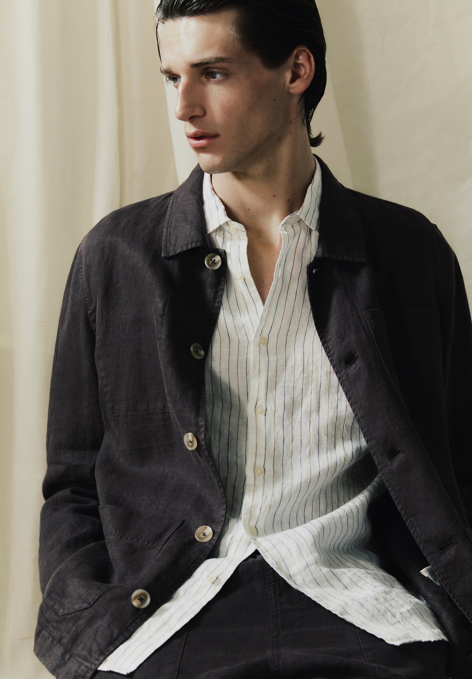 SLIM FIT LINEN SHIRT