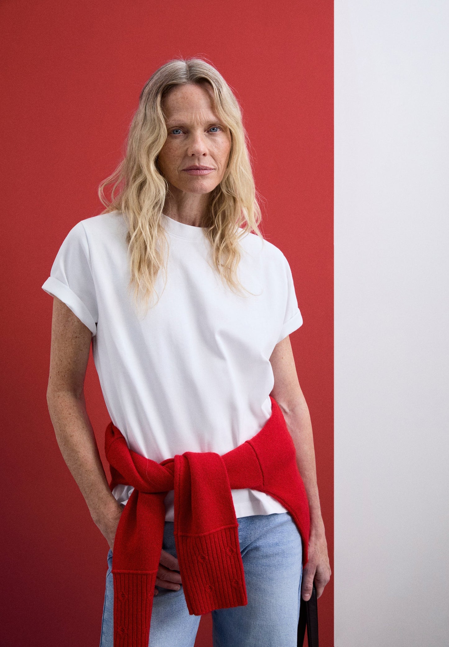 REGULAR FIT BASIC T-SHIRT