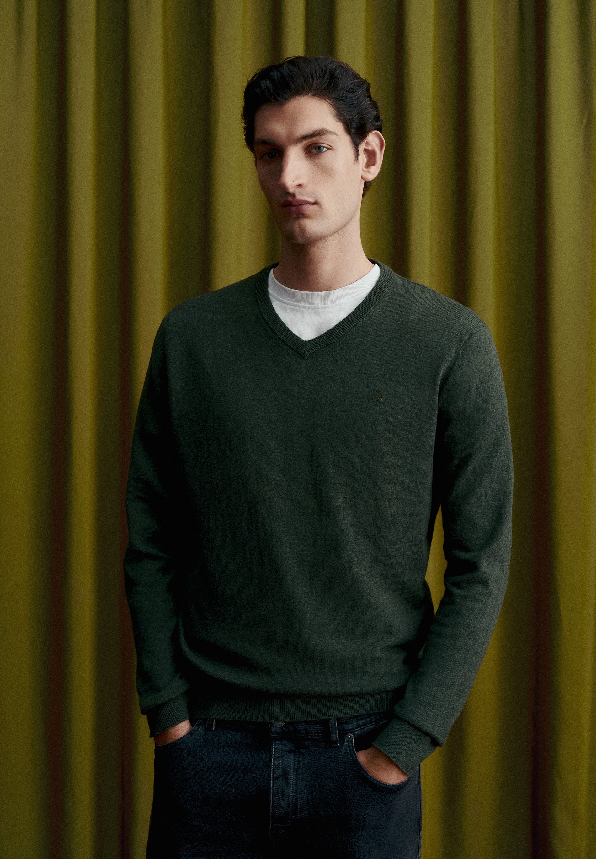 JERSEY CUELLO PICO CON CASHMERE - Scalpers