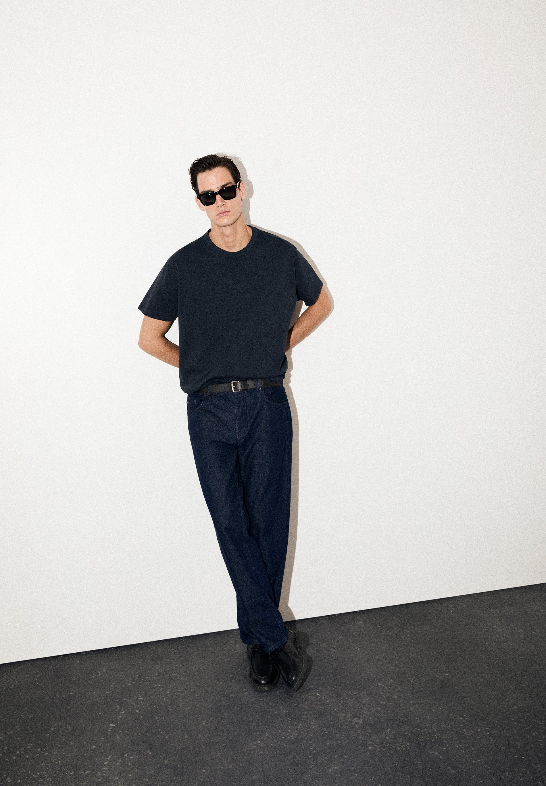 HEAVY WEIGHT COTTON T-SHIRT