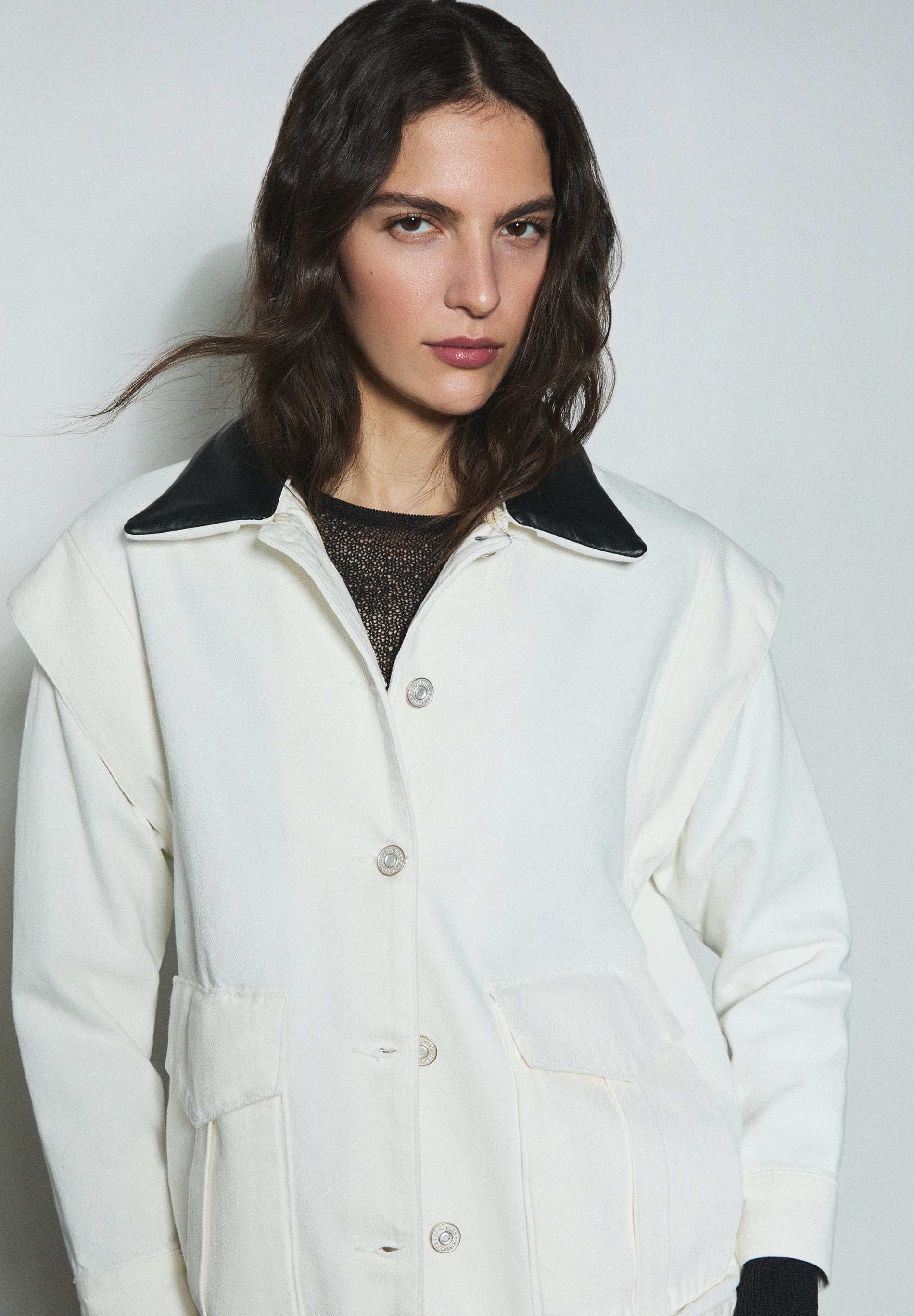 CONTRAST DENIM JACKET