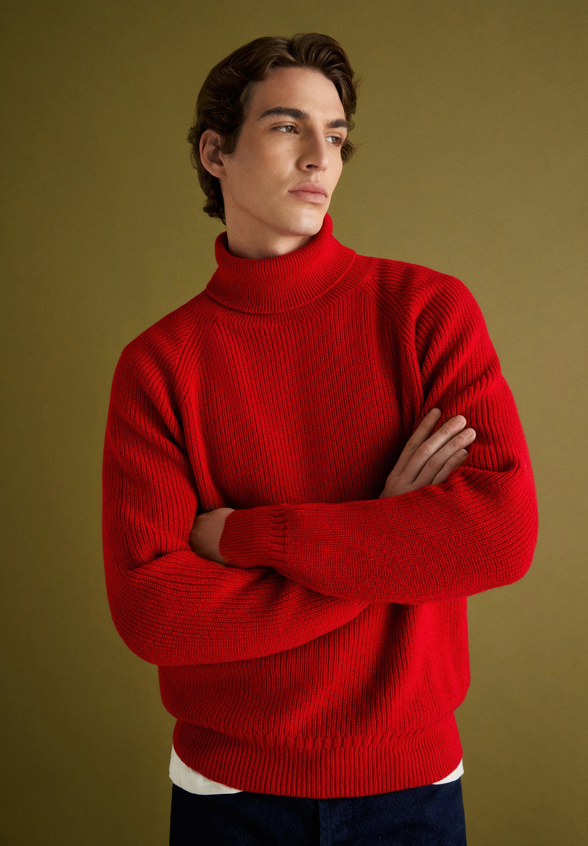 HIGH NECK RIBBED SWEATER