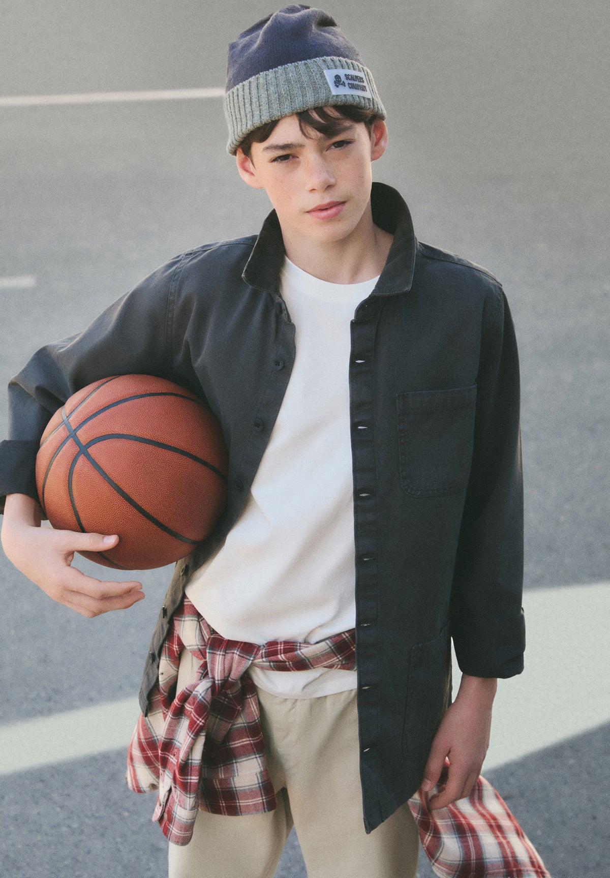 LIGHTWEIGHT MULTI-POCKET JACKET