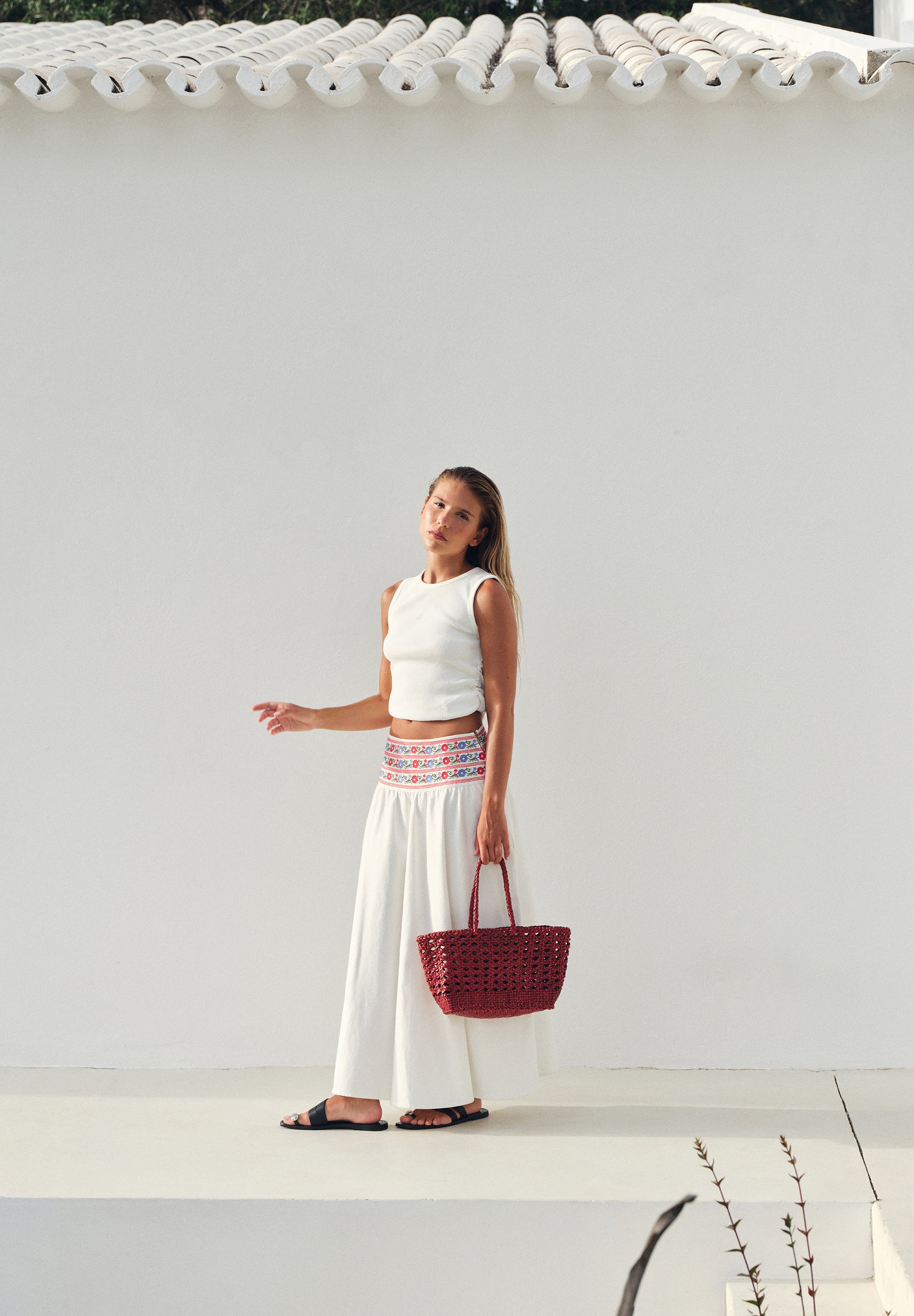 EMBROIDERED DENIM SKIRT