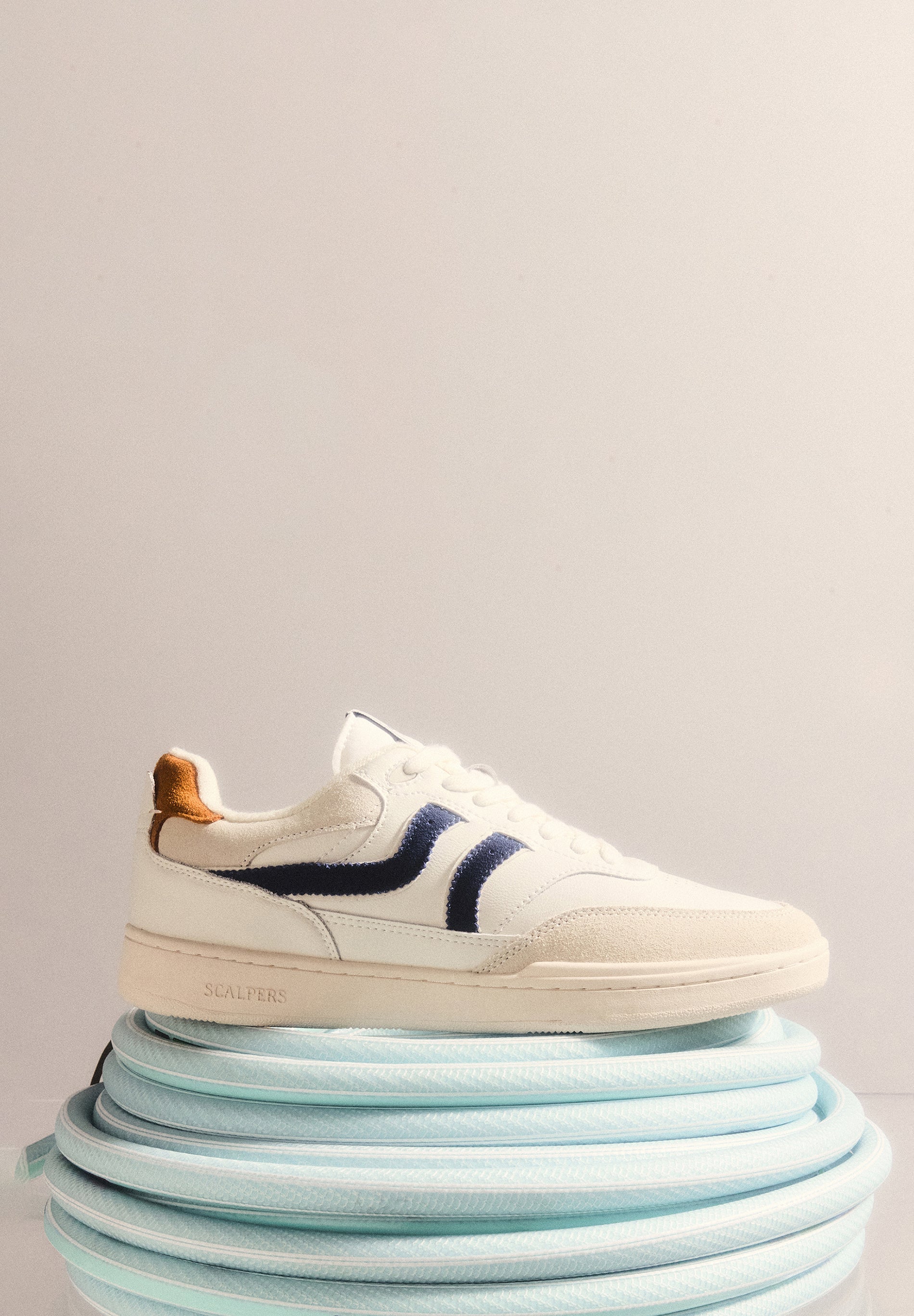 CONTRAST SUEDE SNEAKERS