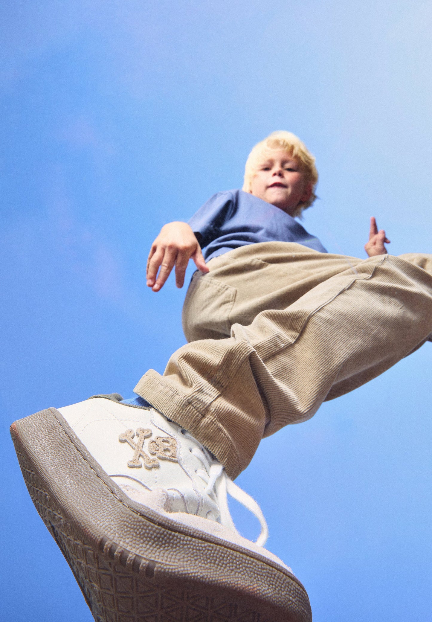 LEATHER SKULL SNEAKERS