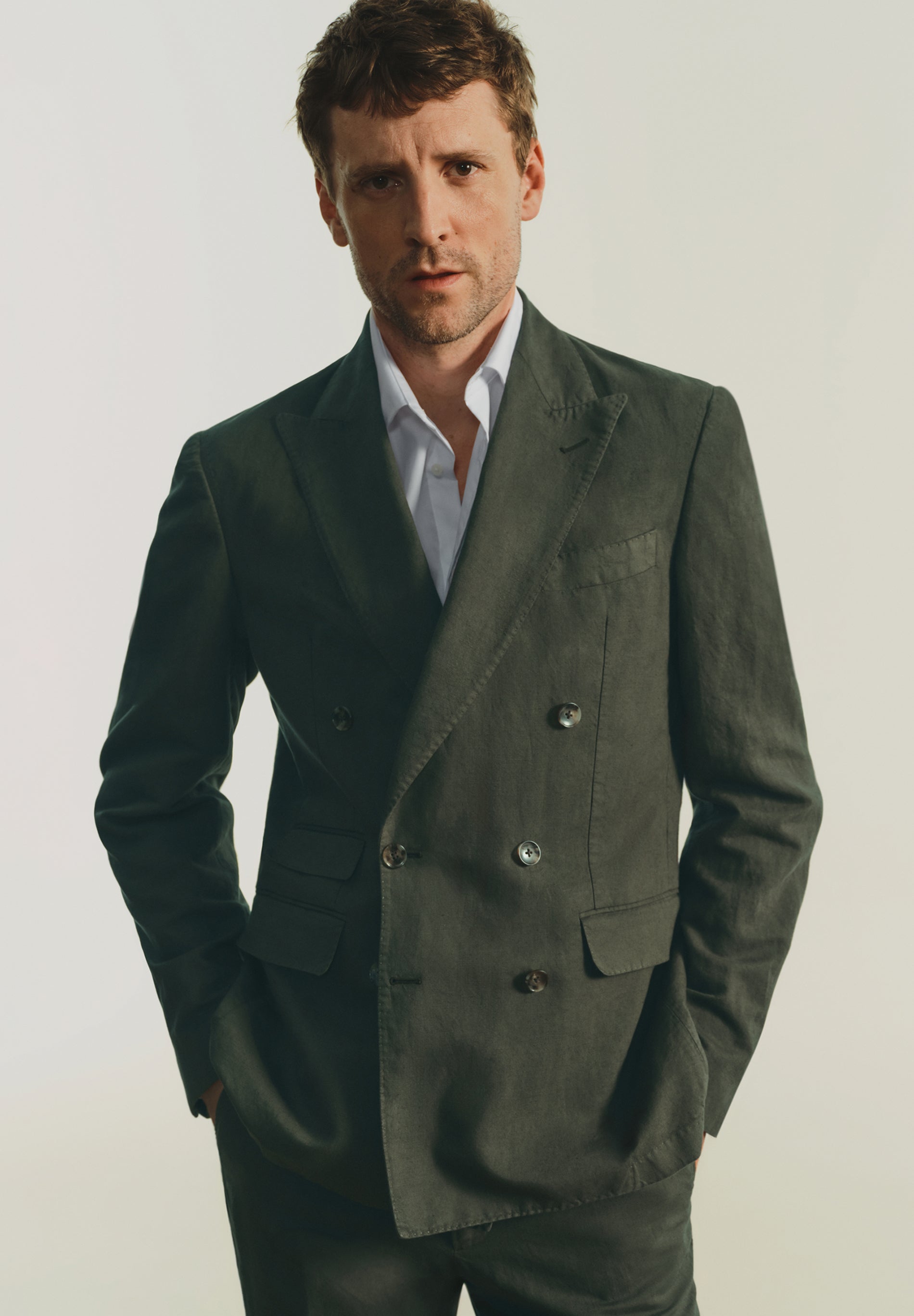 DOUBLE-BREASTED LINEN SUIT BLAZER