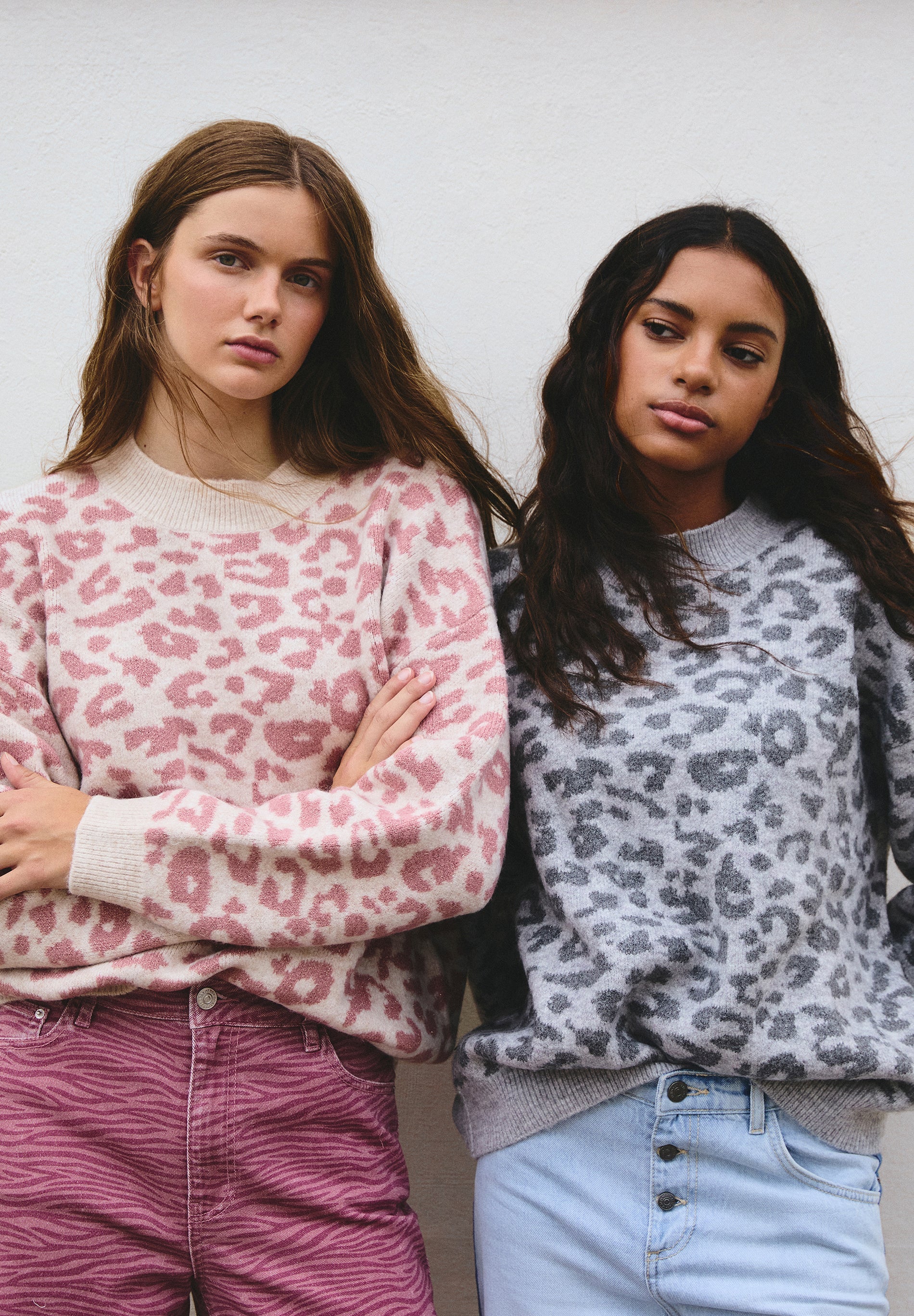 ANIMAL PRINT KNIT SWEATER