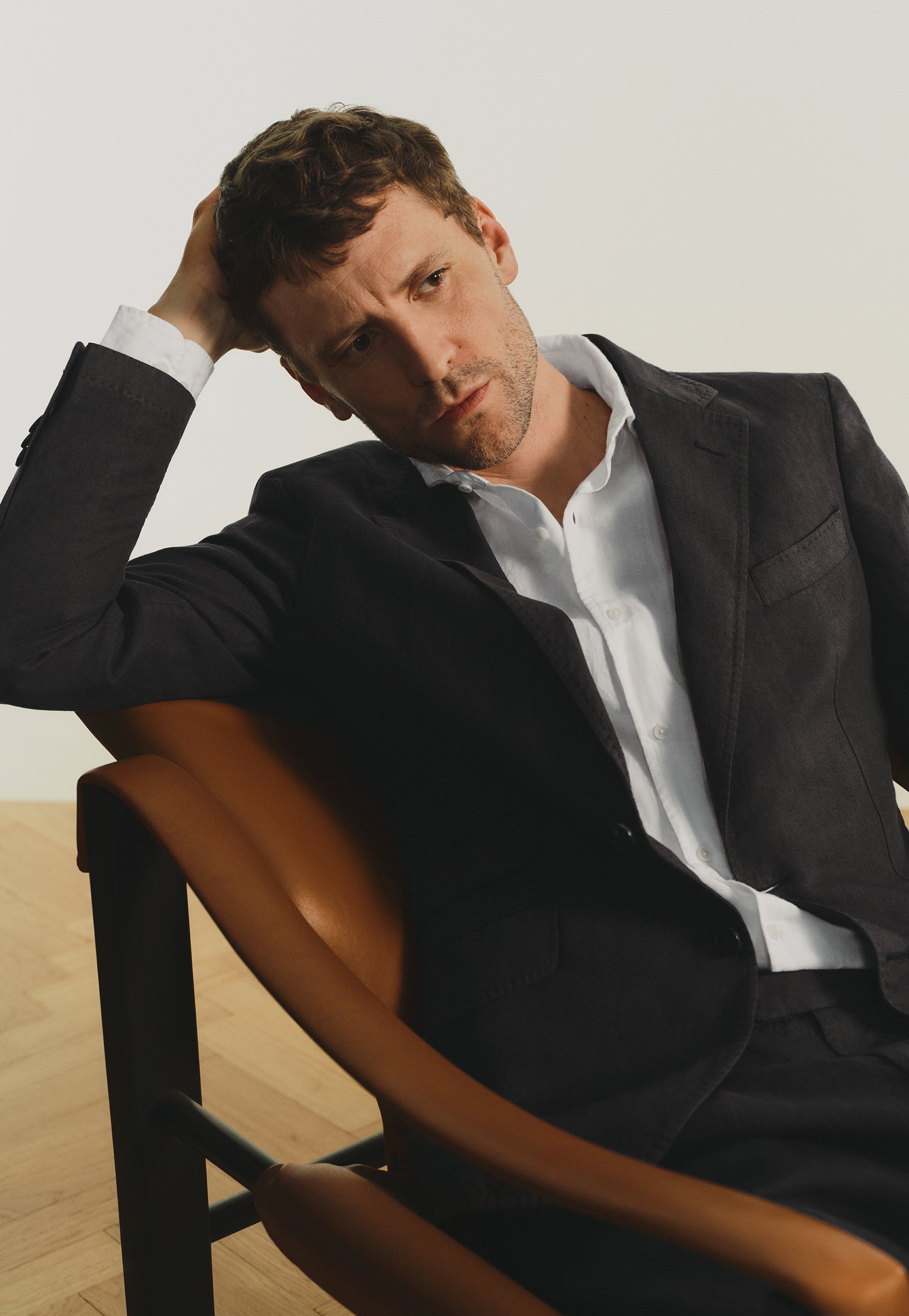 des_120426_tailoring_linos_12