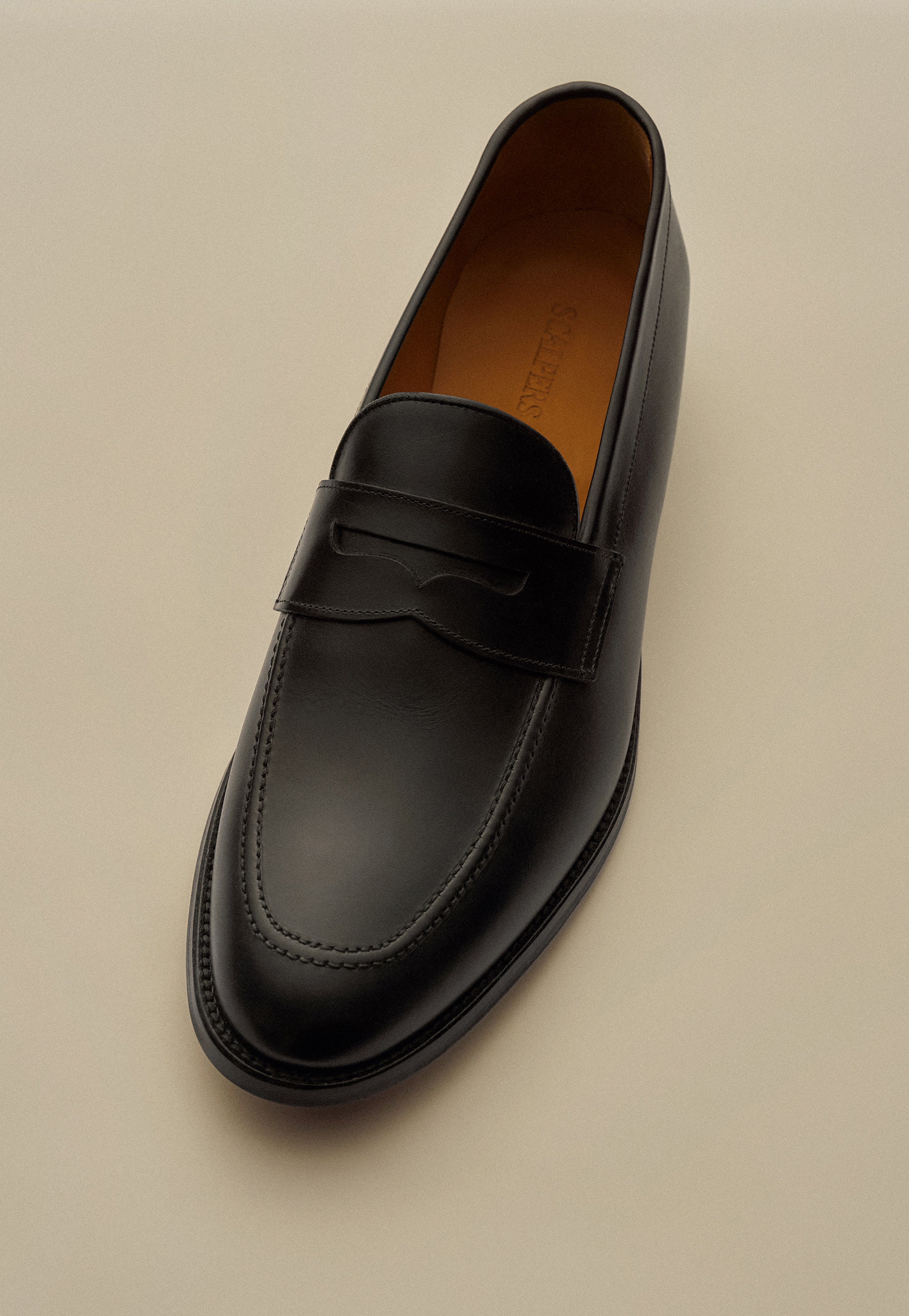 des_120426_tailoring_linos_20