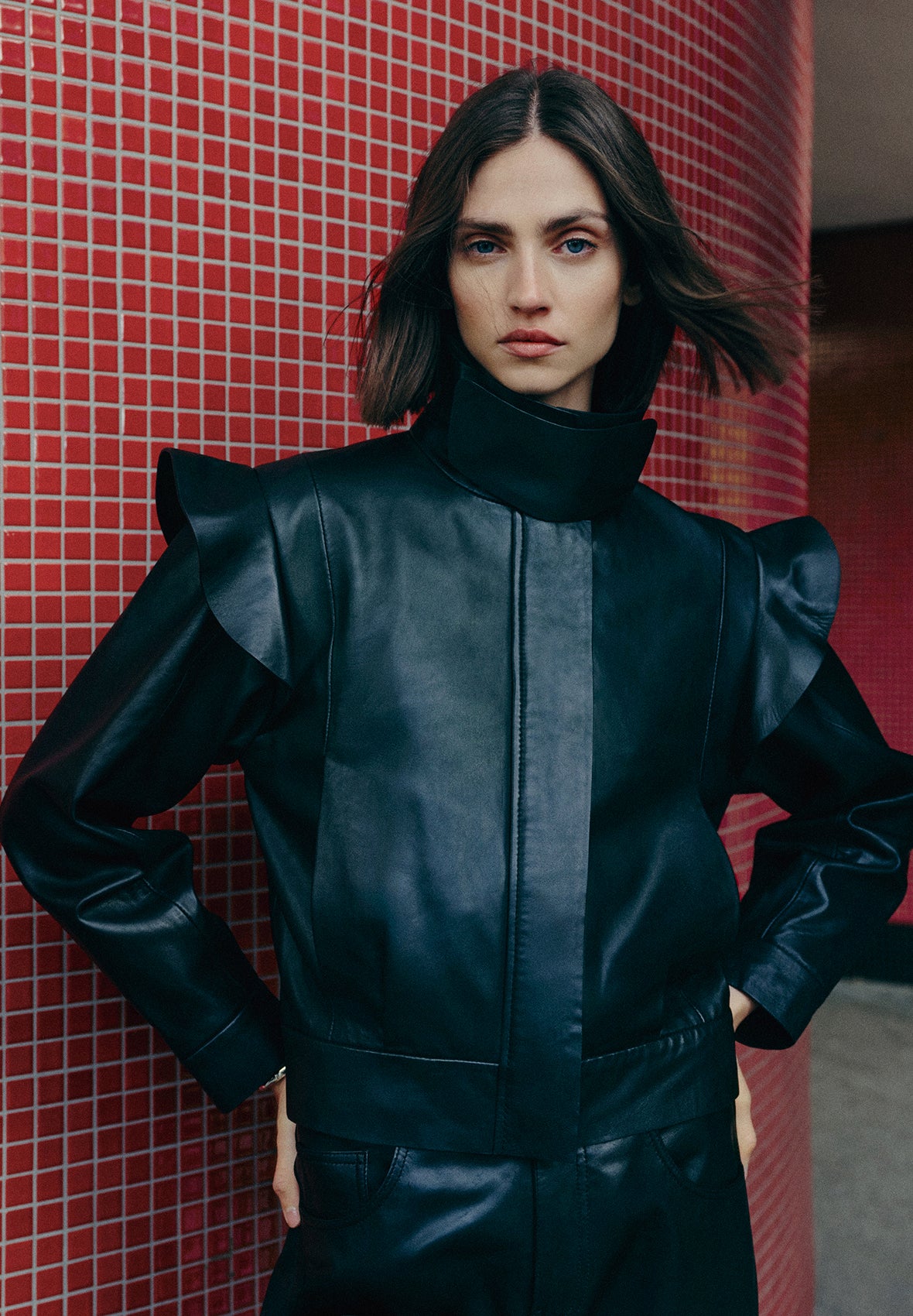 mob_021125_berlin_campaign_m_06